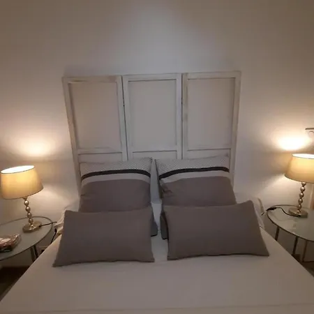 Agathe D'hotes Bed and breakfast Guérande