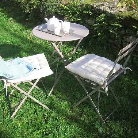 Agathe D'hotes Bed & Breakfast 4*