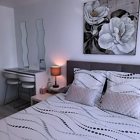 Agathe D'hotes 4* Guérande