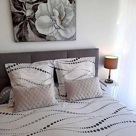 Agathe D'hotes Bed & Breakfast